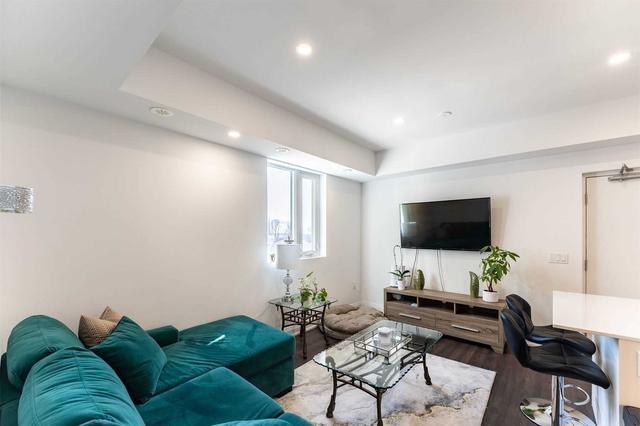 d704 - 5289 Highway 7 Rd, Townhouse with 3 bedrooms, 2 bathrooms and 2 parking in Vaughan ON | Image 21