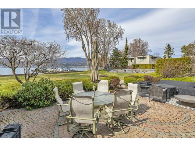 104 - 2900 Abbott Street, House attached with 2 bedrooms, 2 bathrooms and 1 parking in Kelowna BC | Image 27