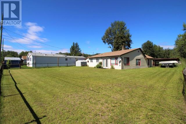 3322 5th Street, House detached with 3 bedrooms, 1 bathrooms and null parking in Houston BC | Image 29