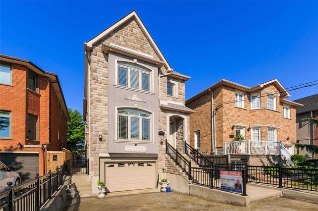 162 Locksley Ave, House detached with 3 bedrooms, 4 bathrooms and 3 parking in Toronto ON | Image 1