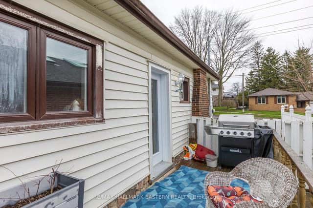 1053 Western Ave, House detached with 2 bedrooms, 1 bathrooms and 2 parking in Peterborough ON | Image 24