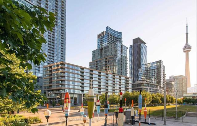 712 - 17 Bathurst St, Condo with 1 bedrooms, 1 bathrooms and 0 parking in Toronto ON | Image 31