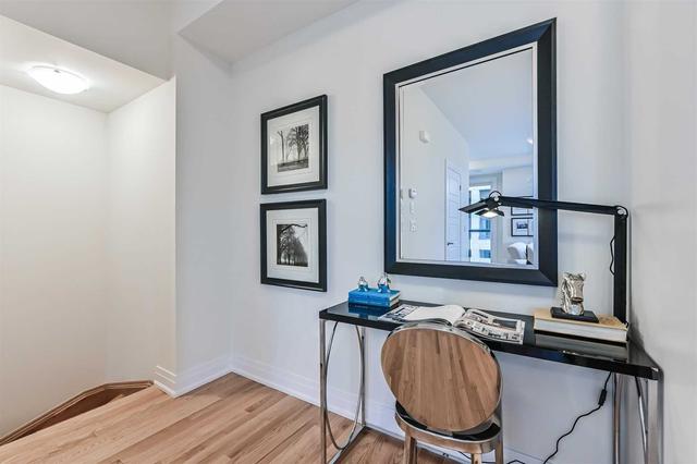 18 - 715 Lawrence Ave W, Townhouse with 2 bedrooms, 2 bathrooms and 1 parking in Toronto ON | Image 34