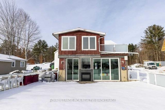 1130 Parkers Pt, House detached with 4 bedrooms, 3 bathrooms and 16 parking in Gravenhurst ON | Image 1