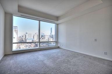 1802 - 180 University Ave, Condo with 1 bedrooms, 2 bathrooms and 1 parking in Toronto ON | Image 4