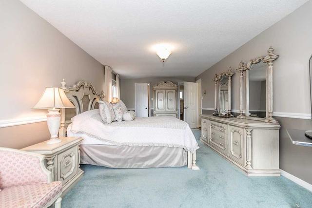 80 Aldergrove Dr, House detached with 4 bedrooms, 4 bathrooms and 6 parking in Markham ON | Image 8