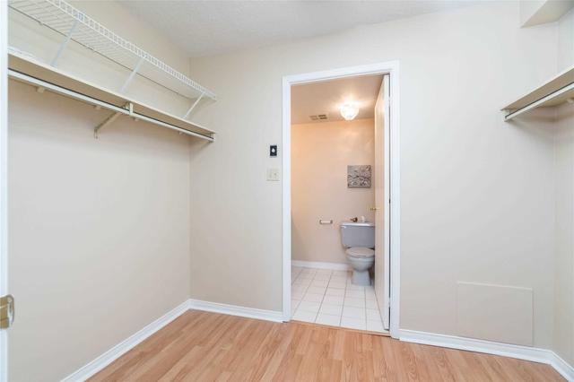 403 - 26 Hall Rd, Condo with 2 bedrooms, 2 bathrooms and 1 parking in Halton Hills ON | Image 13