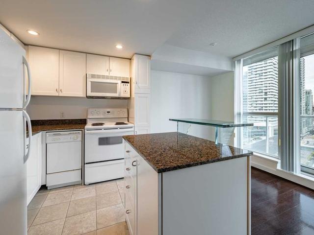 1804 - 8 York St, Condo with 1 bedrooms, 1 bathrooms and 1 parking in Toronto ON | Image 15