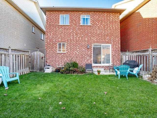 114 Penbridge Circ, House detached with 3 bedrooms, 2 bathrooms and 3 parking in Brampton ON | Image 29