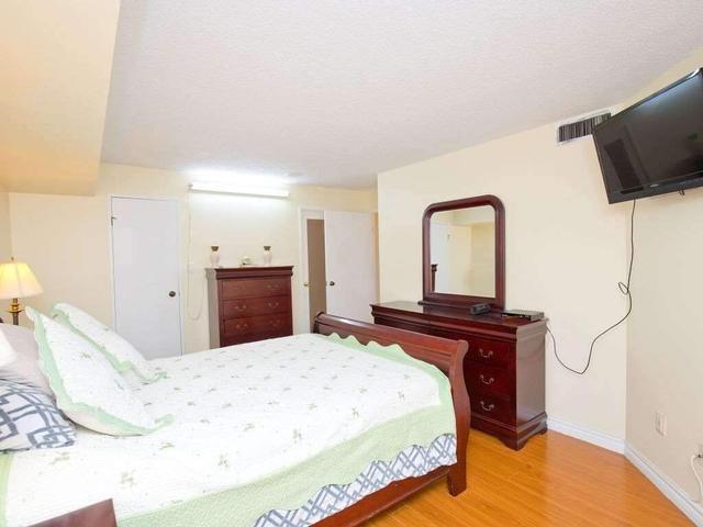 1109 - 1 Rowntree Rd, Condo with 2 bedrooms, 2 bathrooms and 2 parking in Toronto ON | Image 13