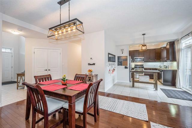 18 Trimble Cres, House detached with 4 bedrooms, 3 bathrooms and 4 parking in Guelph ON | Image 3