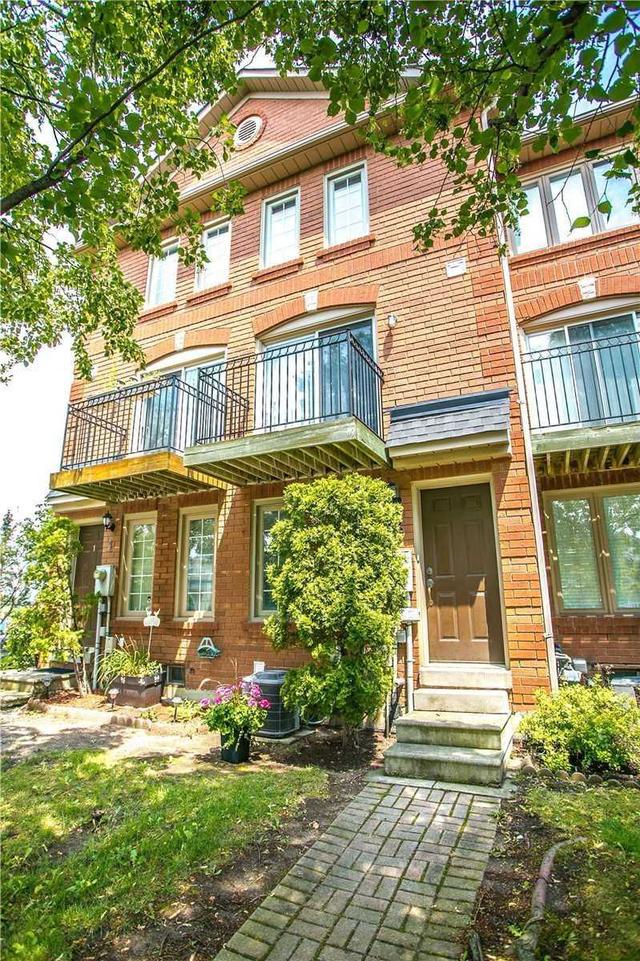 2 - 3895 Doug Leavens Blvd, Townhouse with 2 bedrooms, 1 bathrooms and 2 parking in Mississauga ON | Image 10