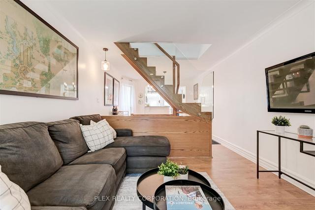 83 Eaton Ave, House semidetached with 2 bedrooms, 2 bathrooms and 1 parking in Toronto ON | Image 28