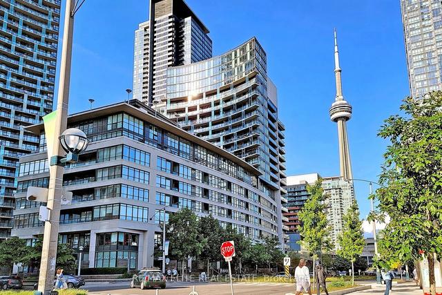 2112 - 25 Capreol Crt, Condo with 2 bedrooms, 2 bathrooms and 1 parking in Toronto ON | Image 12