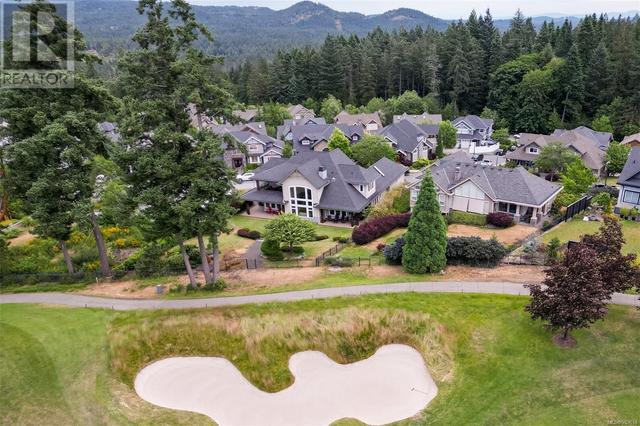 2024 Troon Crt, House detached with 4 bedrooms, 4 bathrooms and 3 parking in Langford BC | Image 49