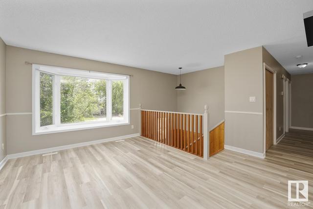 617 10 St, House detached with 4 bedrooms, 2 bathrooms and null parking in Cold Lake AB | Image 12