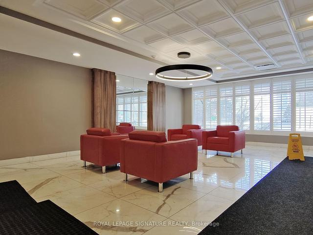 709 - 155 Hillcrest Ave, Condo with 2 bedrooms, 1 bathrooms and 1 parking in Mississauga ON | Image 15
