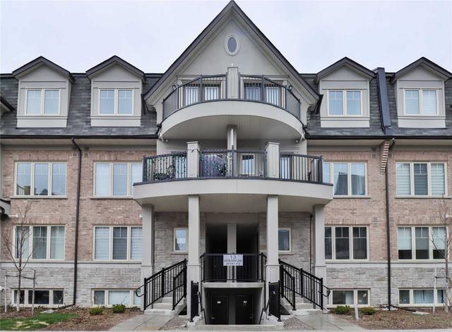 13 - 13 Eaton Park Lane N, Townhouse with 2 bedrooms, 2 bathrooms and 1 parking in Toronto ON | Card Image
