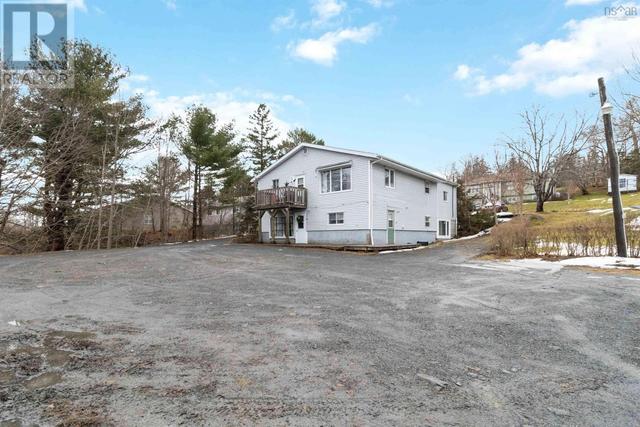 66 Maple Avenue, House other with 0 bedrooms, 0 bathrooms and null parking in Lunenburg NS | Image 8