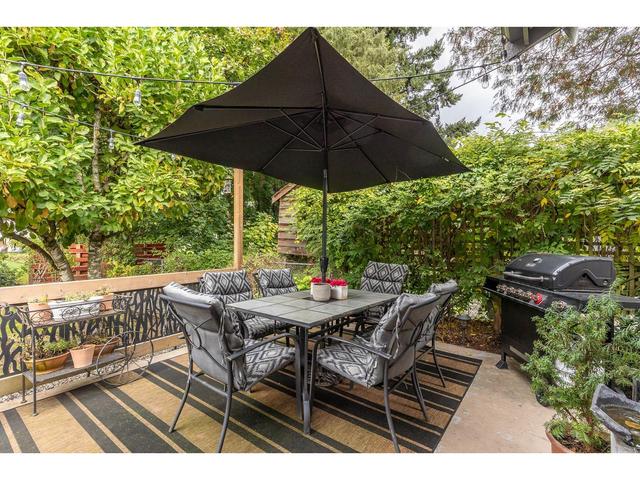 33715 Mayfair Avenue, House detached with 3 bedrooms, 2 bathrooms and 3 parking in Abbotsford BC | Image 39