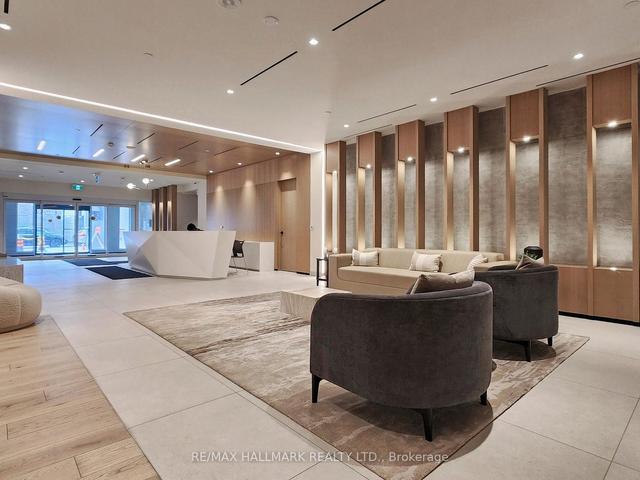 2408 - 5 Defries St, Condo with 2 bedrooms, 2 bathrooms and 0 parking in Toronto ON | Image 23