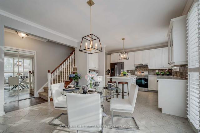 1603 Arthurs Way, House detached with 4 bedrooms, 3 bathrooms and 4 parking in Milton ON | Image 3