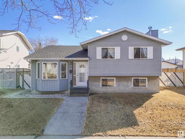 9311 168 Av Nw, House detached with 4 bedrooms, 2 bathrooms and 2 parking in Edmonton AB | Image 40