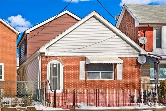 170 Lambton Ave, House detached with 3 bedrooms, 2 bathrooms and null parking in Toronto ON | Image 1