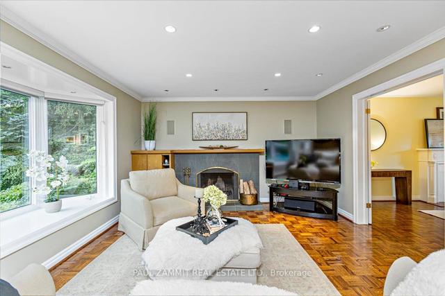 28 Sixpenny Crt, House detached with 4 bedrooms, 3 bathrooms and 4 parking in Markham ON | Image 7
