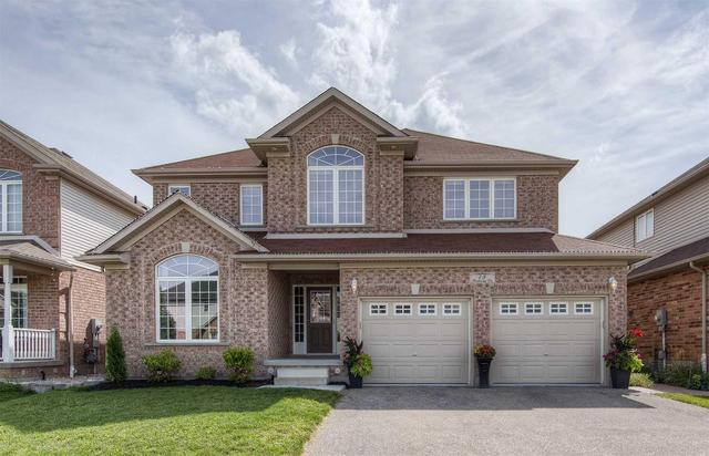 19 Southridge Dr, House detached with 5 bedrooms, 4 bathrooms and 2 parking in Kitchener ON | Image 1