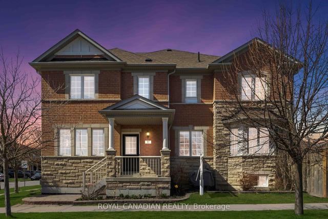 97 Andriana Cres, House attached with 3 bedrooms, 3 bathrooms and 3 parking in Markham ON | Image 1