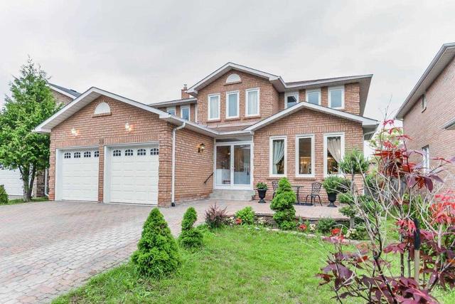 355 Valleymede Dr, House detached with 2 bedrooms, 1 bathrooms and 1 parking in Richmond Hill ON | Image 1