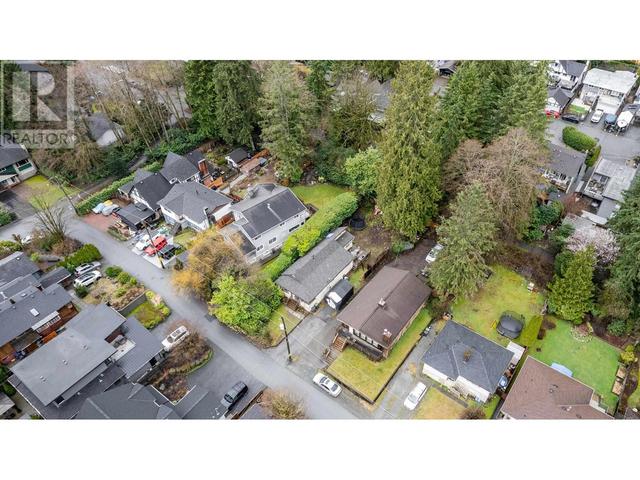 1943 Panorama Drive, House detached with 2 bedrooms, 1 bathrooms and 2 parking in North Vancouver BC | Image 26