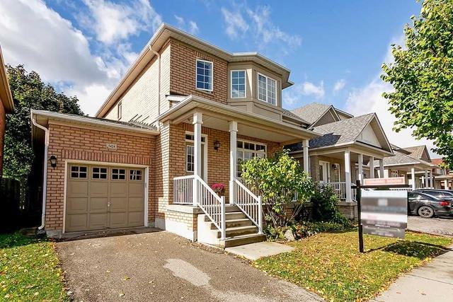 5424 Rochelle Way, House detached with 3 bedrooms, 2 bathrooms and 2 parking in Mississauga ON | Image 1