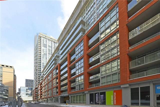818 - 21 Nelson St, Condo with 2 bedrooms, 2 bathrooms and 1 parking in Toronto ON | Image 1