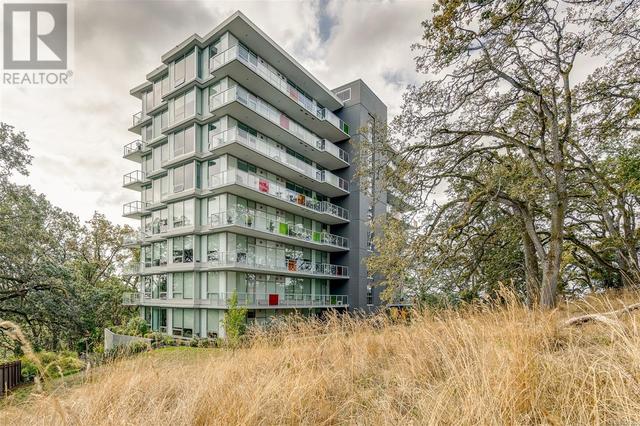 804 - 4011 Rainbow Hill Lane, Condo with 2 bedrooms, 2 bathrooms and 1 parking in Saanich BC | Image 34