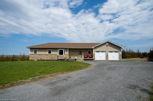 2516 County Road 9, House detached with 3 bedrooms, 3 bathrooms and 10 parking in Greater Napanee ON | Image 31