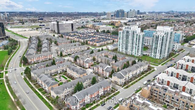 708 - 28 Rosebank Dr, Townhouse with 3 bedrooms, 3 bathrooms and 2 parking in Toronto ON | Image 27