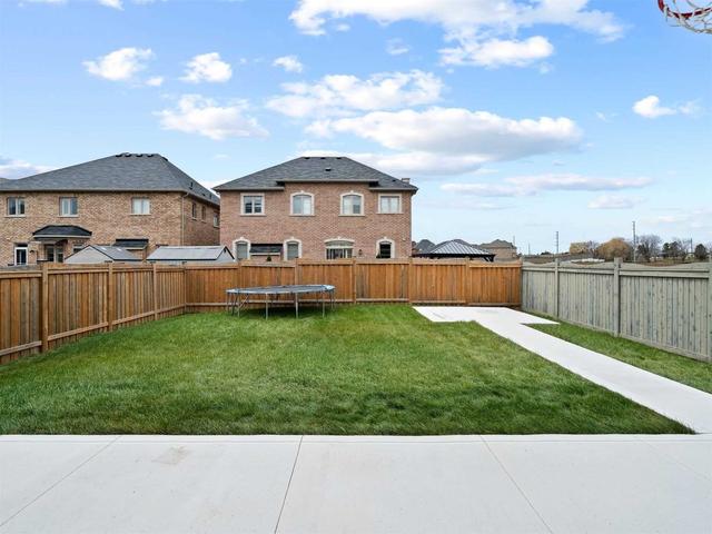 126 Martin Byrne Dr, House detached with 4 bedrooms, 6 bathrooms and 6 parking in Brampton ON | Image 35