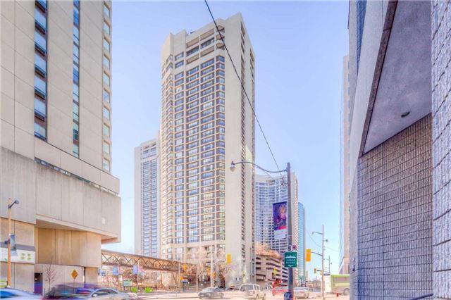 1435 - 33 Harbour Sq, Condo with 1 bedrooms, 1 bathrooms and 1 parking in Toronto ON | Image 13