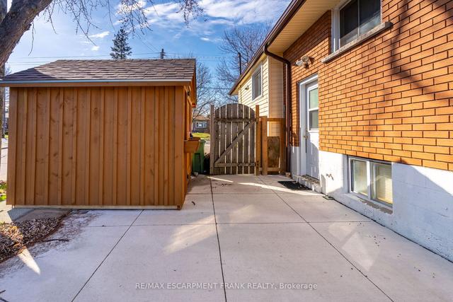 173 Ridge St, House detached with 3 bedrooms, 2 bathrooms and 3 parking in Hamilton ON | Image 29