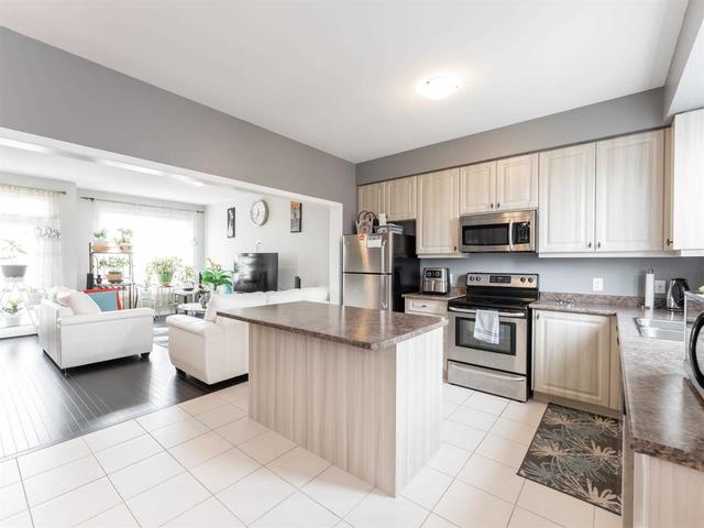404 Dougall Ave, House attached with 3 bedrooms, 2 bathrooms and 2 parking in Caledon ON | Image 6