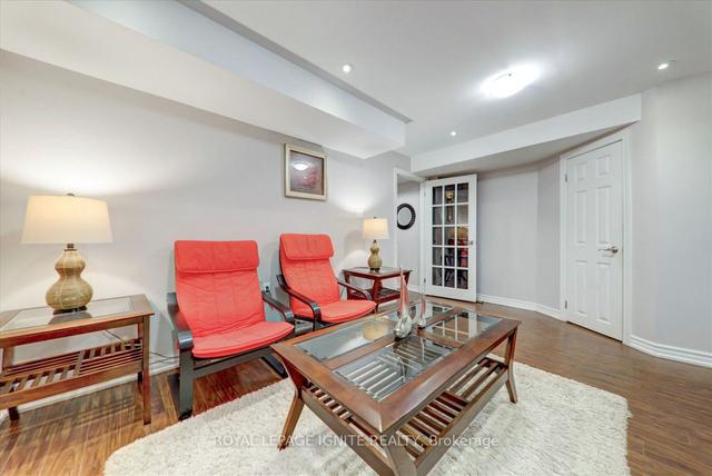 112 Upper Rouge Tr, House detached with 4 bedrooms, 4 bathrooms and 4 parking in Toronto ON | Image 21