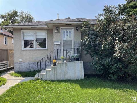 12806 127 St Nw, House detached with 2 bedrooms, 2 bathrooms and null parking in Edmonton AB | Card Image