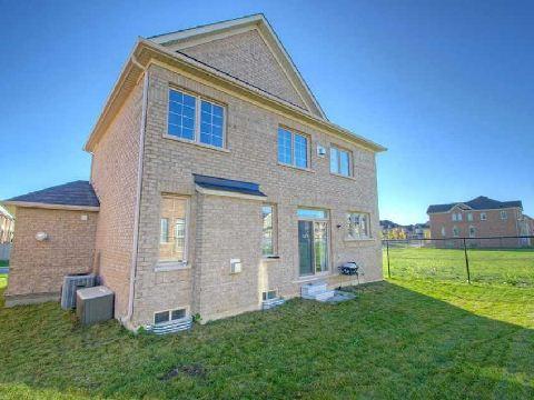 80 Greendale Ave, House detached with 4 bedrooms, 3 bathrooms and 3 parking in Toronto ON | Image 9