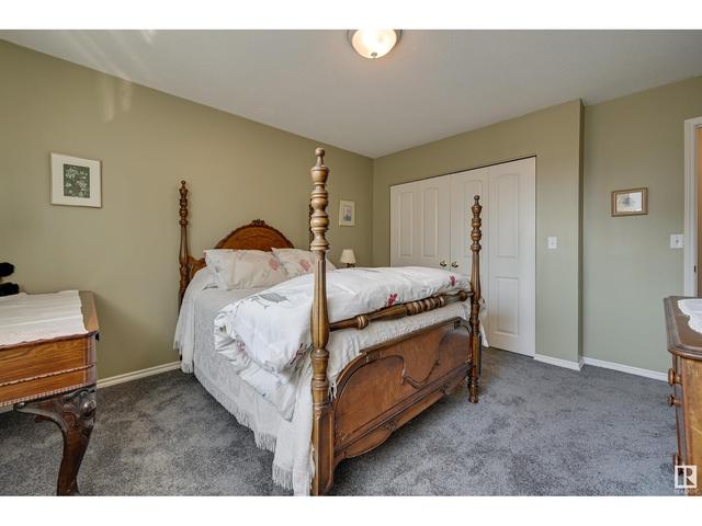 8107 138 St Nw, House detached with 5 bedrooms, 3 bathrooms and null parking in Edmonton AB | Image 23