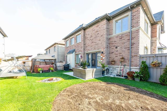 12 Boundary Creek Path, House detached with 5 bedrooms, 4 bathrooms and 6 parking in Brampton ON | Image 35