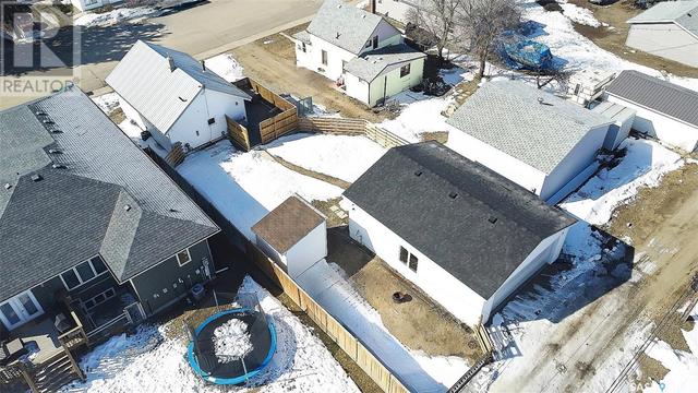207 5th Avenue E, House detached with 3 bedrooms, 2 bathrooms and null parking in Biggar SK | Image 47