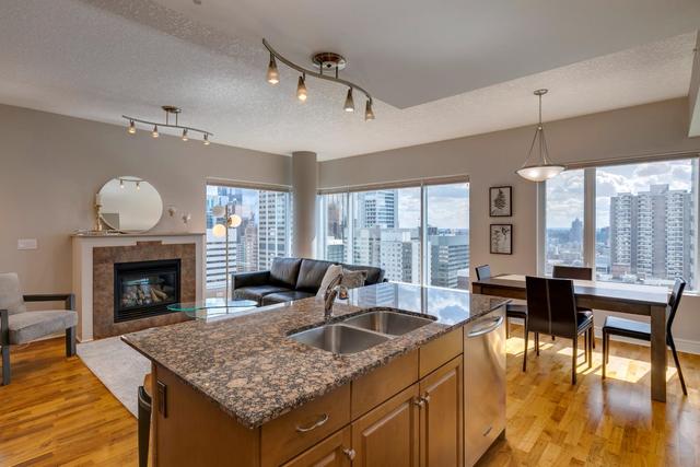 2603 - 920 5 Avenue Sw, Condo with 2 bedrooms, 2 bathrooms and 1 parking in Calgary AB | Image 7