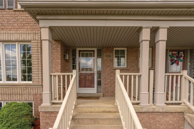 104 Williamson Dr E, House attached with 3 bedrooms, 4 bathrooms and 3.5 parking in Ajax ON | Image 23